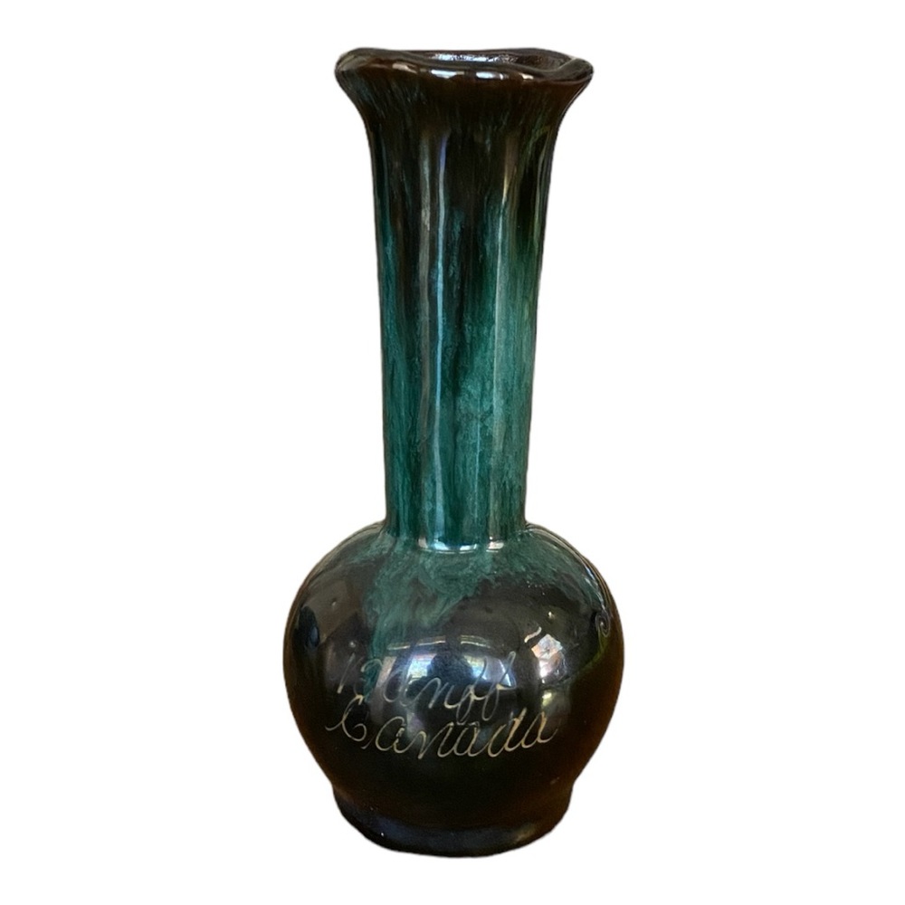 VTG Blue Mountain Pottery Canada Bud Vase Green/Black Drip Glaze MCM 5”x2”